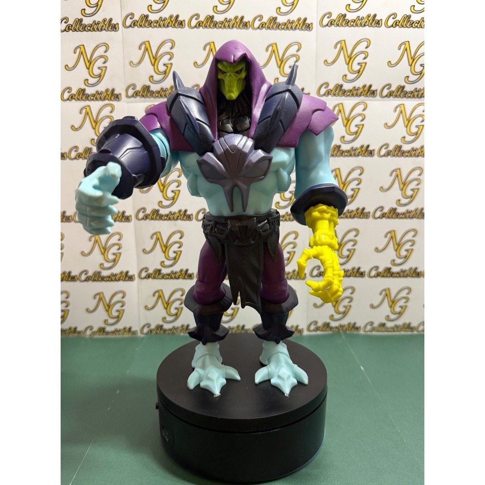 Masters of the Universe Skeletor Action Figure Purple Hooded Villain Toy